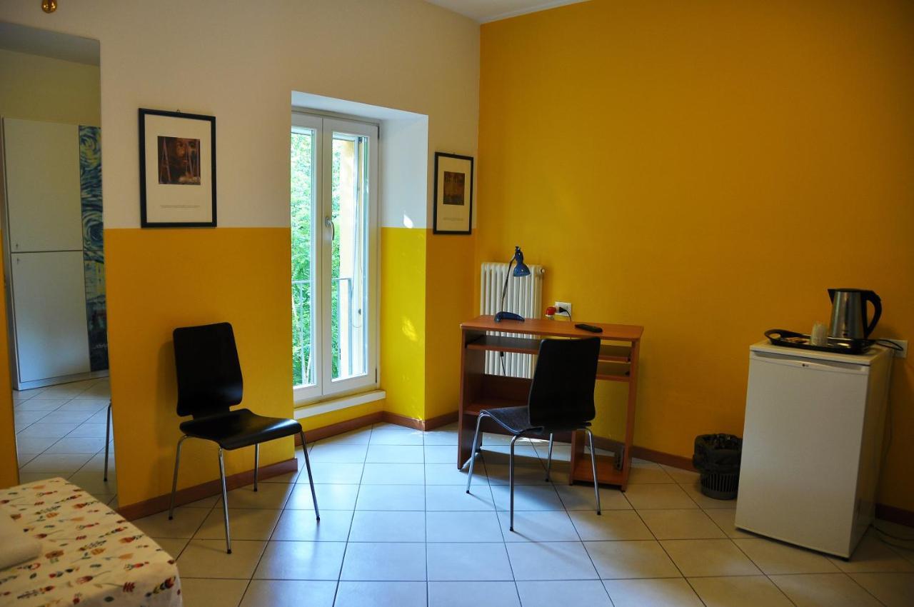 Ostello Residenza Molinatto Oggiono Exterior foto